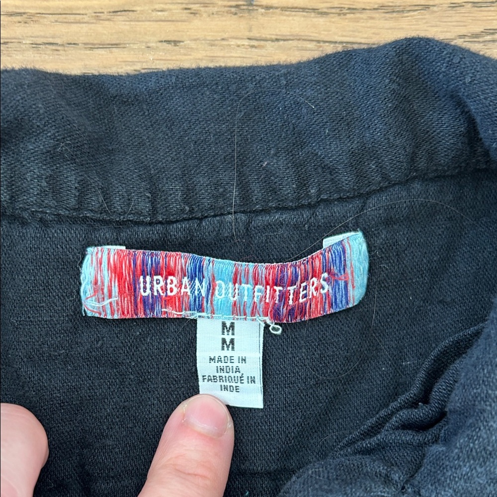 Urban Outfitters Black Shirt with Colorful Embroidery - Picture 2 of 8